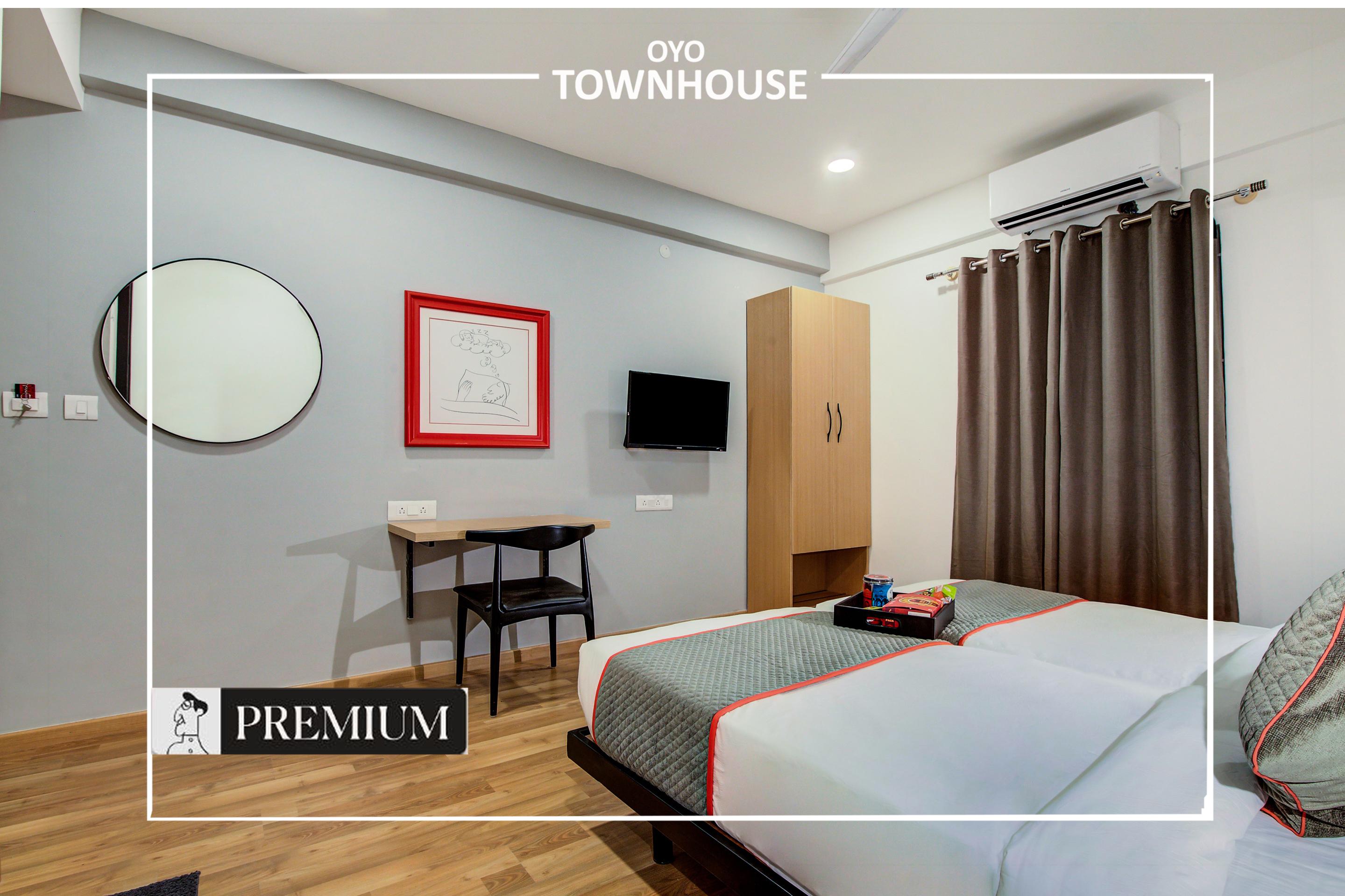 Townhouse 076 Hebbal Hotel Bangalore Exterior photo